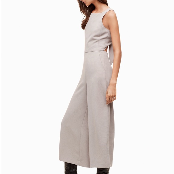 Pristine Aritzia Ecoulment Jumpsuit (Sage Green) Wilfred, Size 2 crop wide leg - Picture 2 of 8